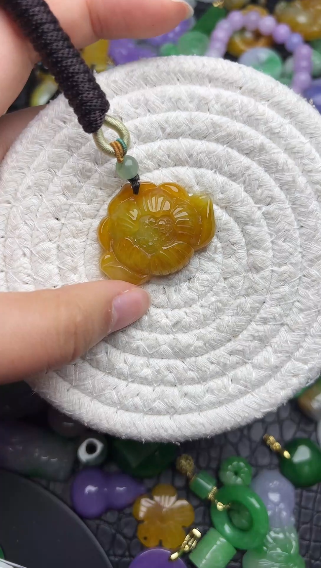 颈饰未镶嵌翡翠缅甸翡翠吊坠