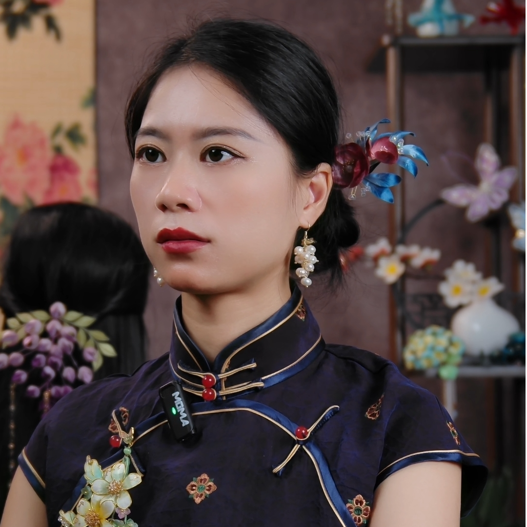 【蓝绯朵】非遗扁绒绒花山茶花一抹古典雅韵非遗绒花纯手工制作