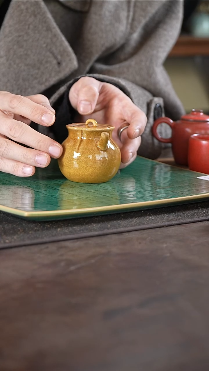 赤金琉璃福袋小壶