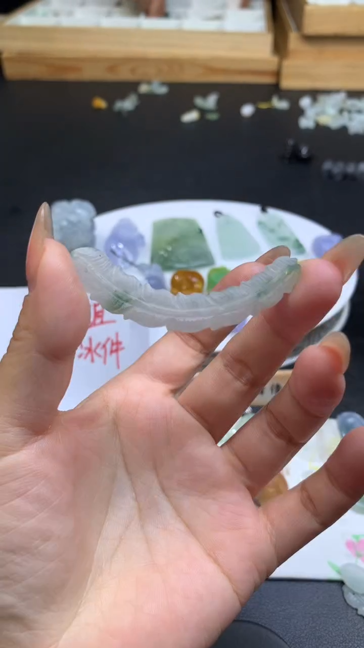 【闪购商品】定制翡翠未镶嵌翡翠
