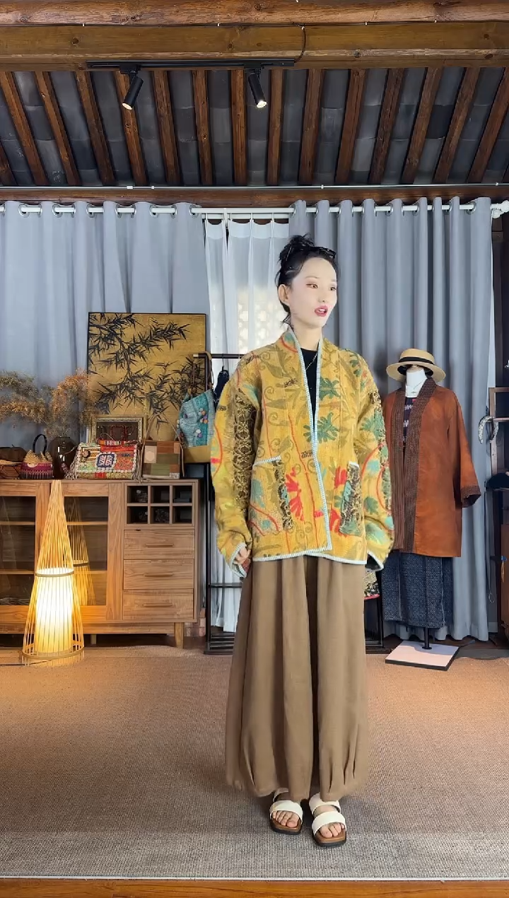 设计师款彩色羊毛绣中长外套