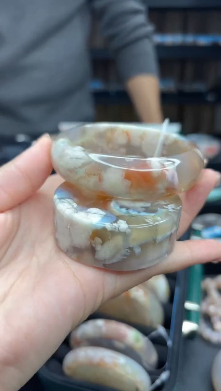 【闪购商品】石英质玉手镯未镶嵌437（60圈赠送镯心）