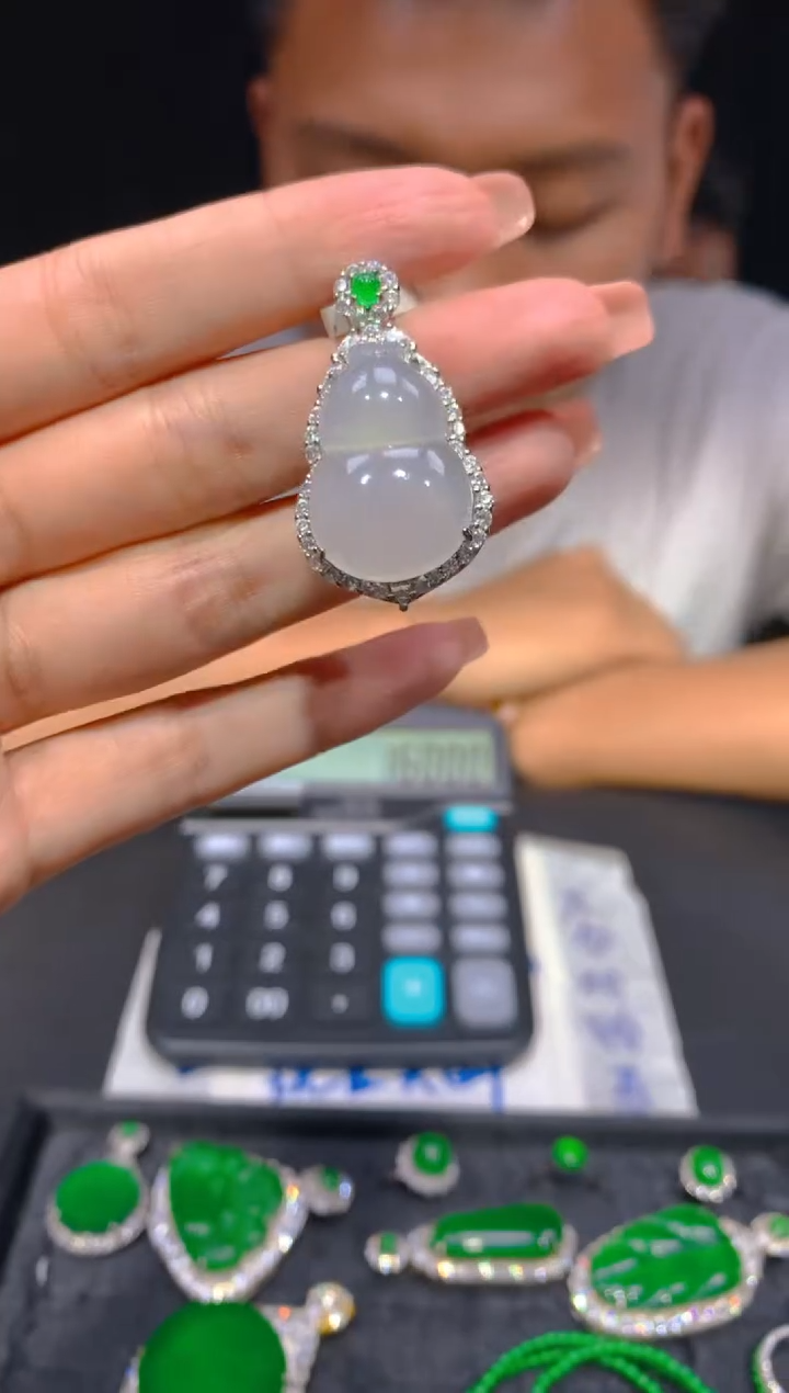 【闪购商品】定制翡翠未镶嵌150多样性发货（发其一）