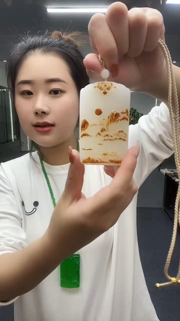 上带兽双面山水观音吊坠多样性发货一件