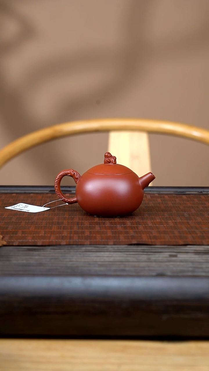 【闪购商品】紫砂茶壶xxx 大红袍 狮韵