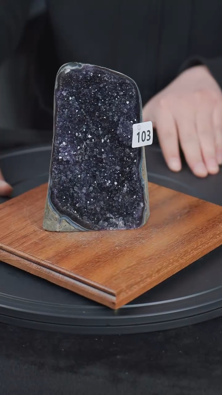 【闪购商品】紫晶大型摆件（非配饰）未镶嵌水晶