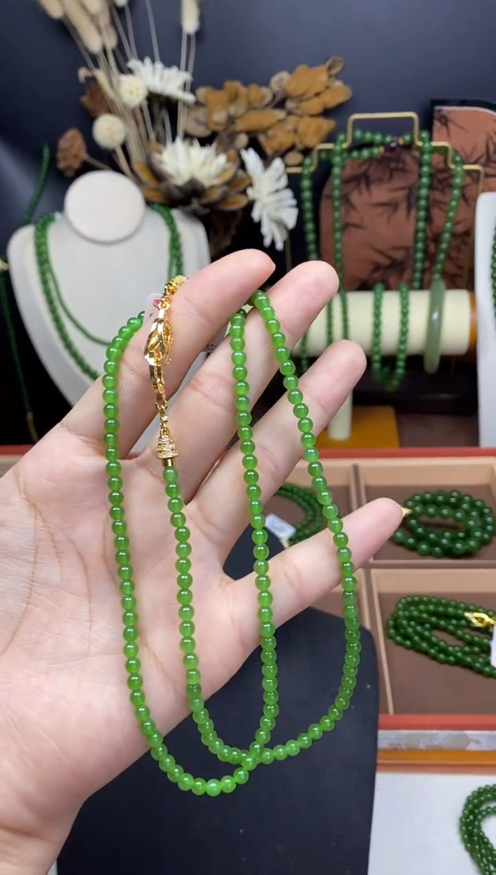 【闪购商品】和田玉（碧玉）颈饰未镶嵌4毛衣链
