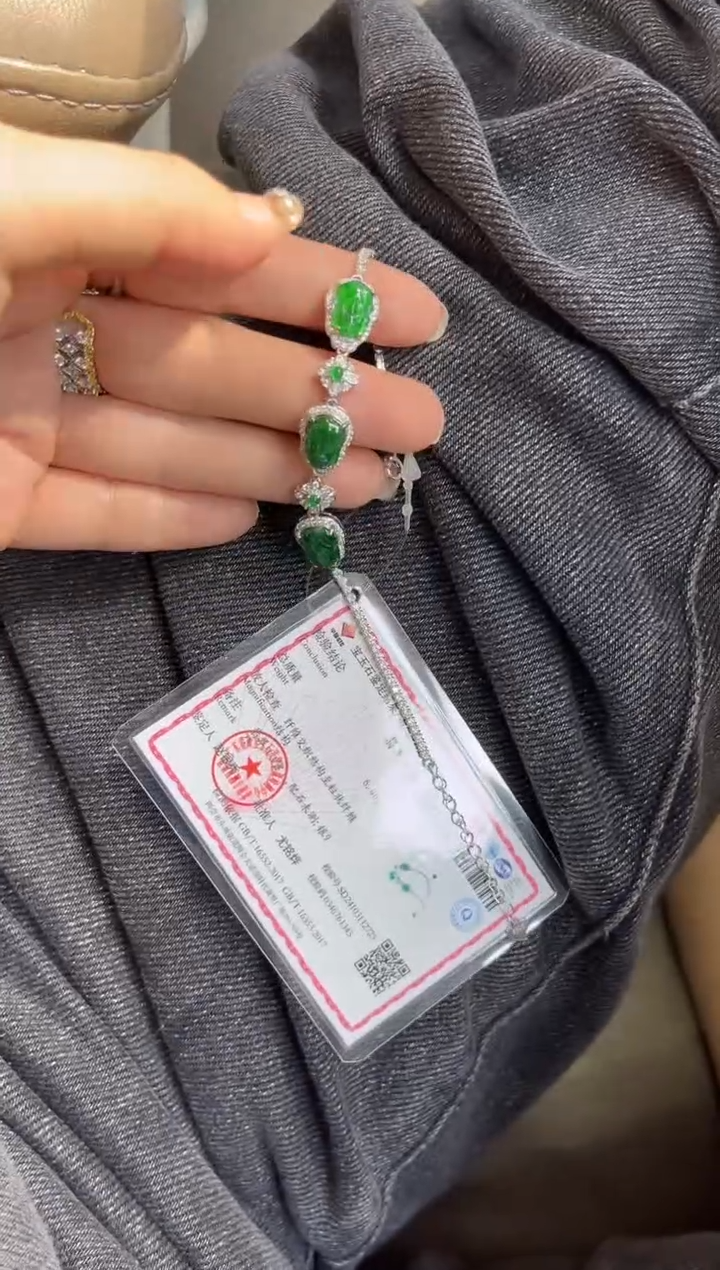 【闪购商品】翡翠手链未镶嵌0414624179