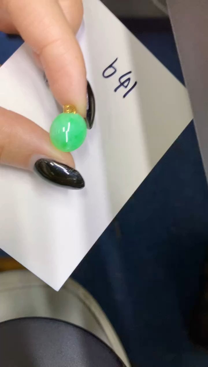 【闪购商品】翡翠18K金镶嵌颈饰0000000000