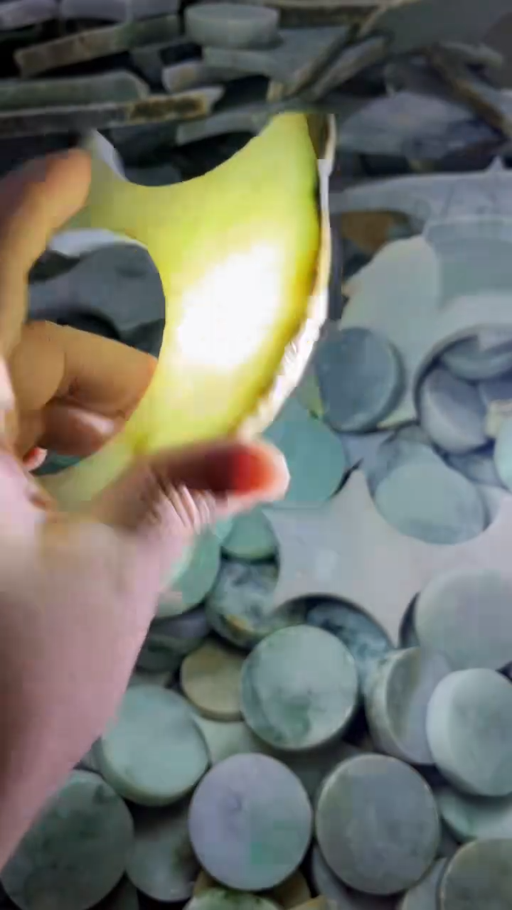 【闪购商品】翡翠挂件未镶嵌A货康壹973