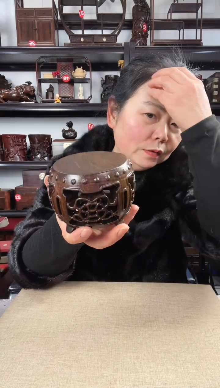 木新鼓老李红木工艺品
