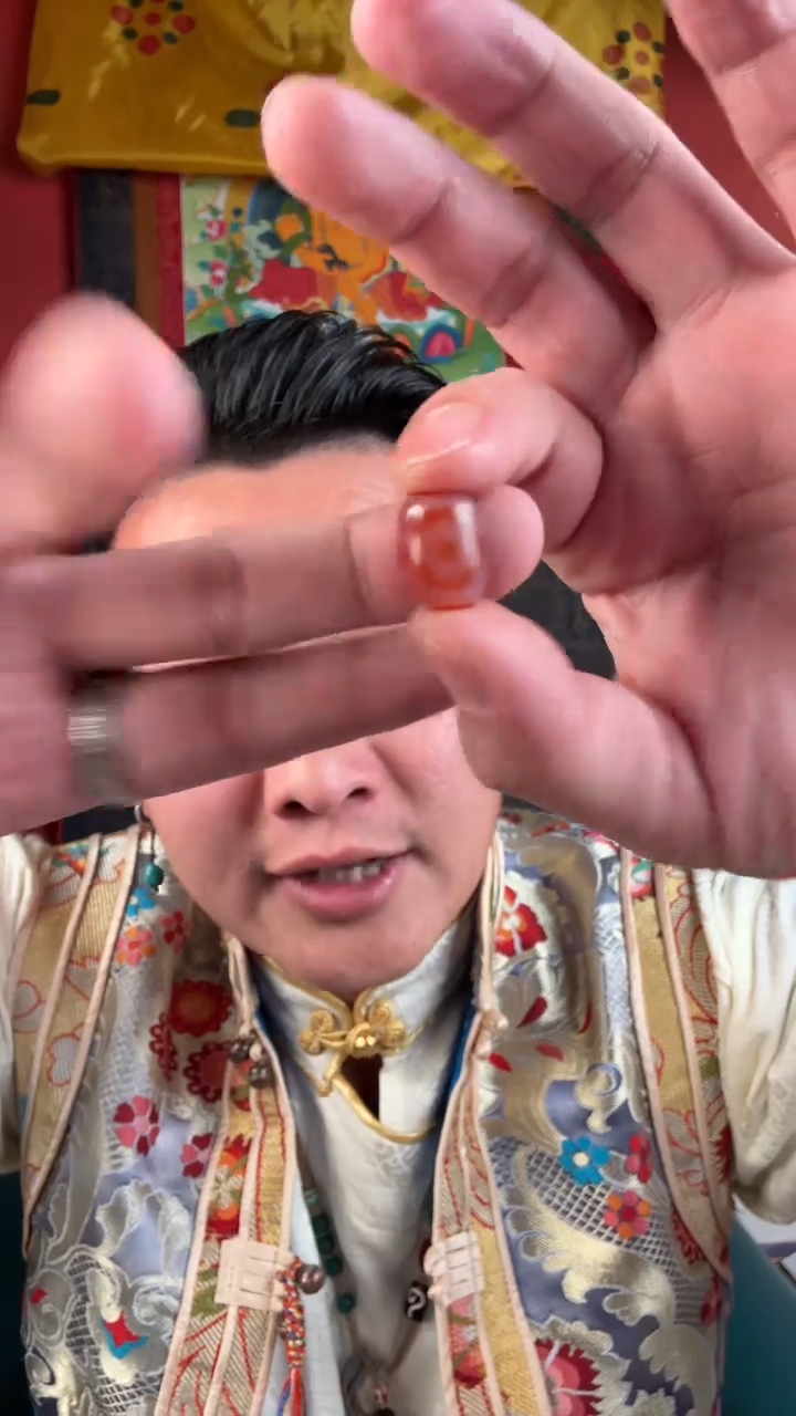 无非金属红肉天珠