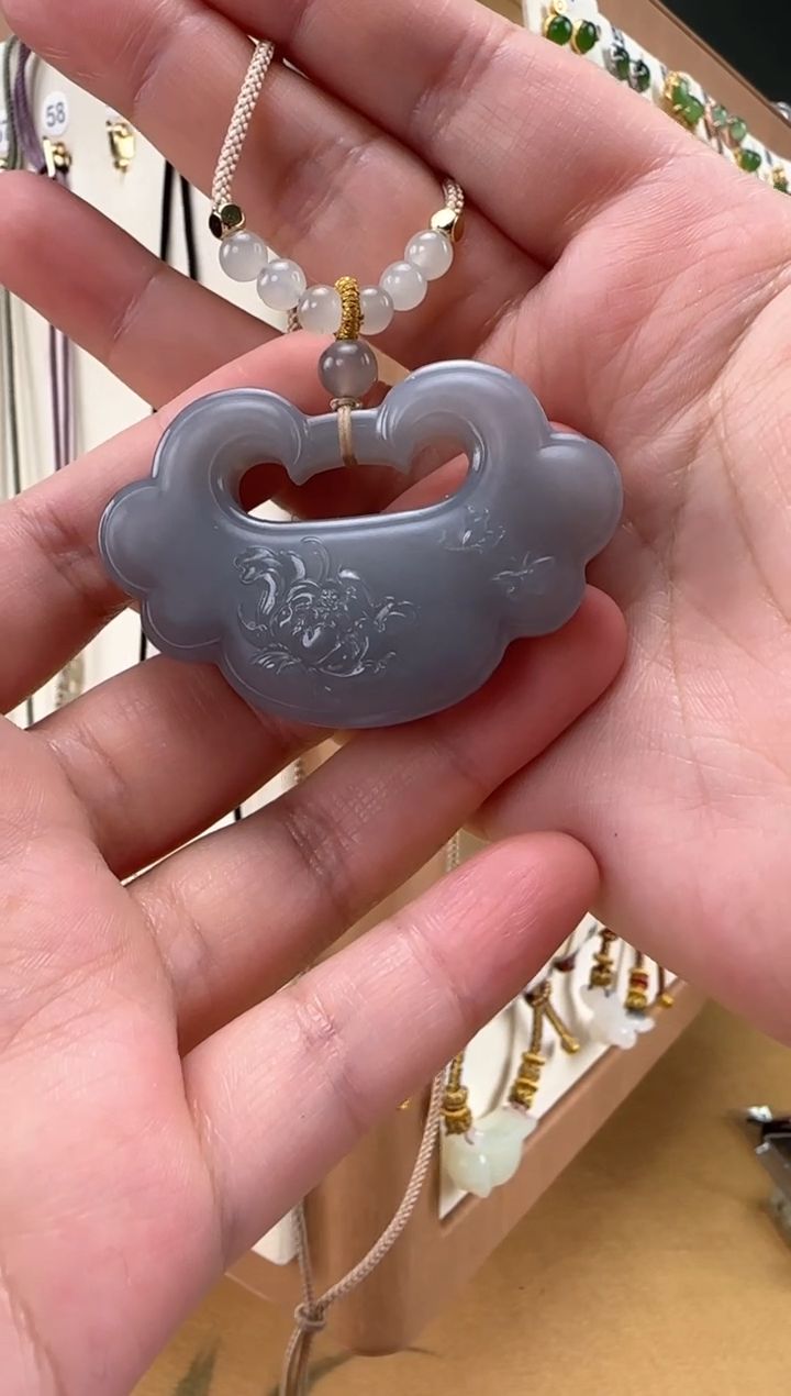 【闪购商品】和田玉颈饰未镶嵌平安锁吊坠