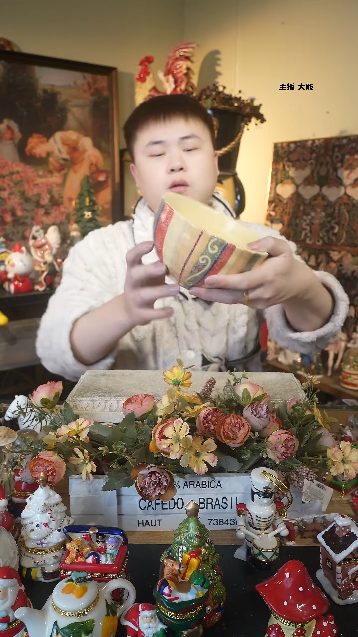 【闪购商品】472默认微瑕高端树脂陶瓷摆件Q