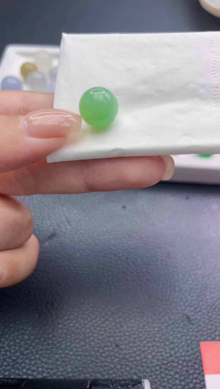 定制翡翠未镶嵌小*珠0924