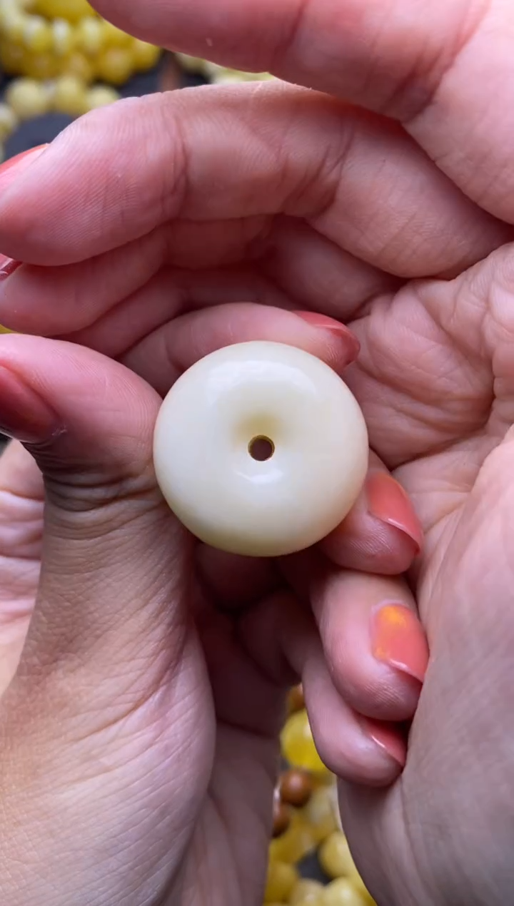 【闪购商品】琥珀裸石未镶嵌大小姐珠宝严选137