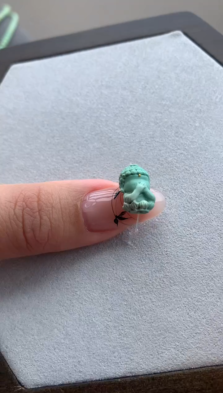 【闪购商品】绿松石未镶嵌雕刻A153