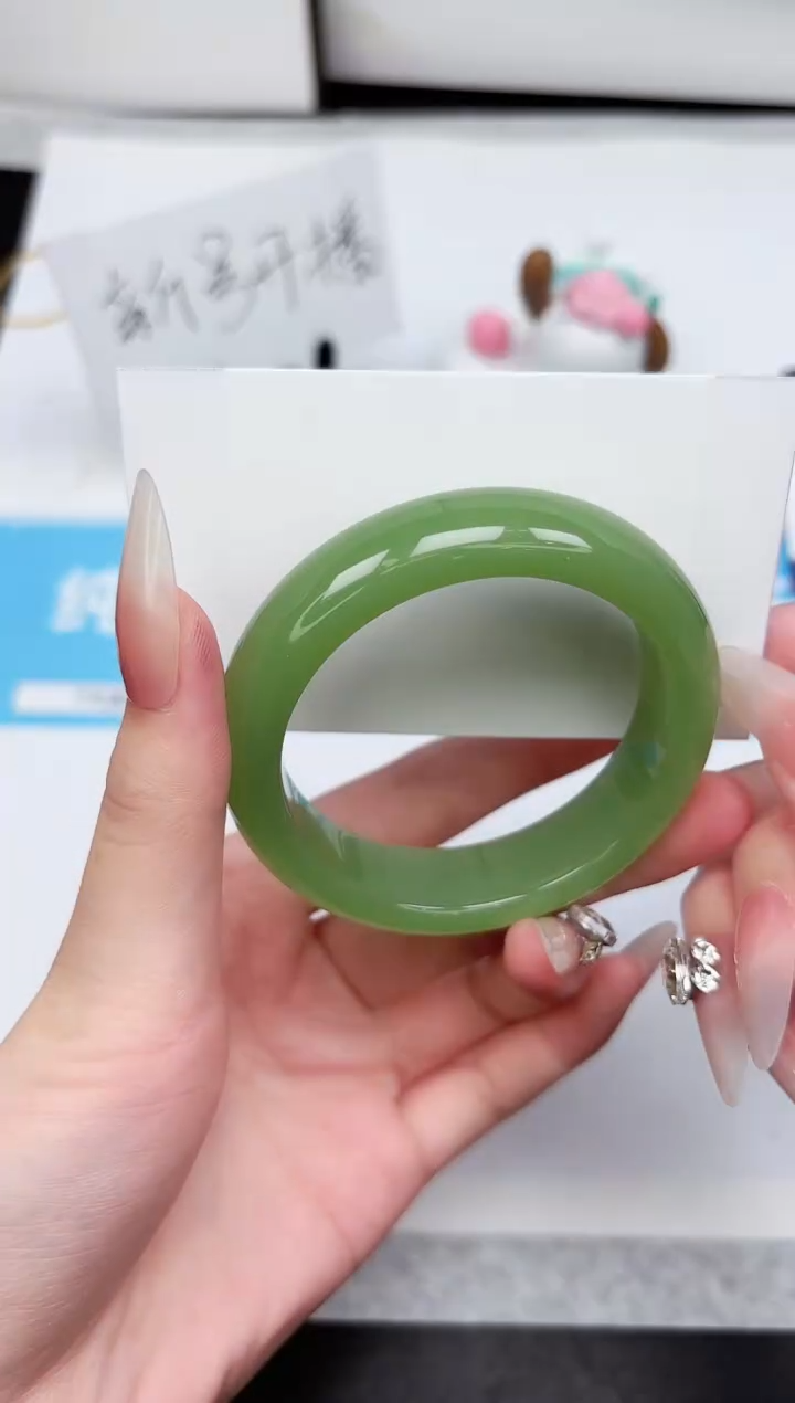 石英质玉手镯未镶嵌274-52