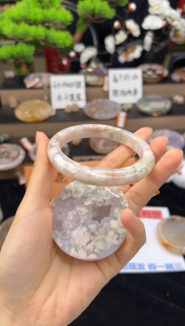 【闪购商品】石英质玉未镶嵌手镯58圈口（赠送镯心）642229