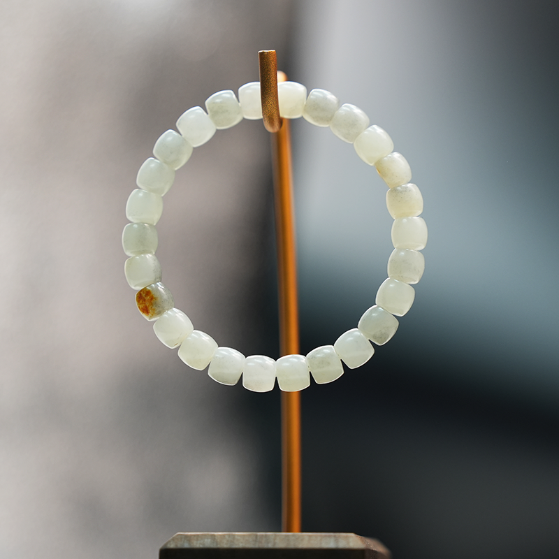 lot48 和田玉带皮手串/QG51219-183776 保利山东