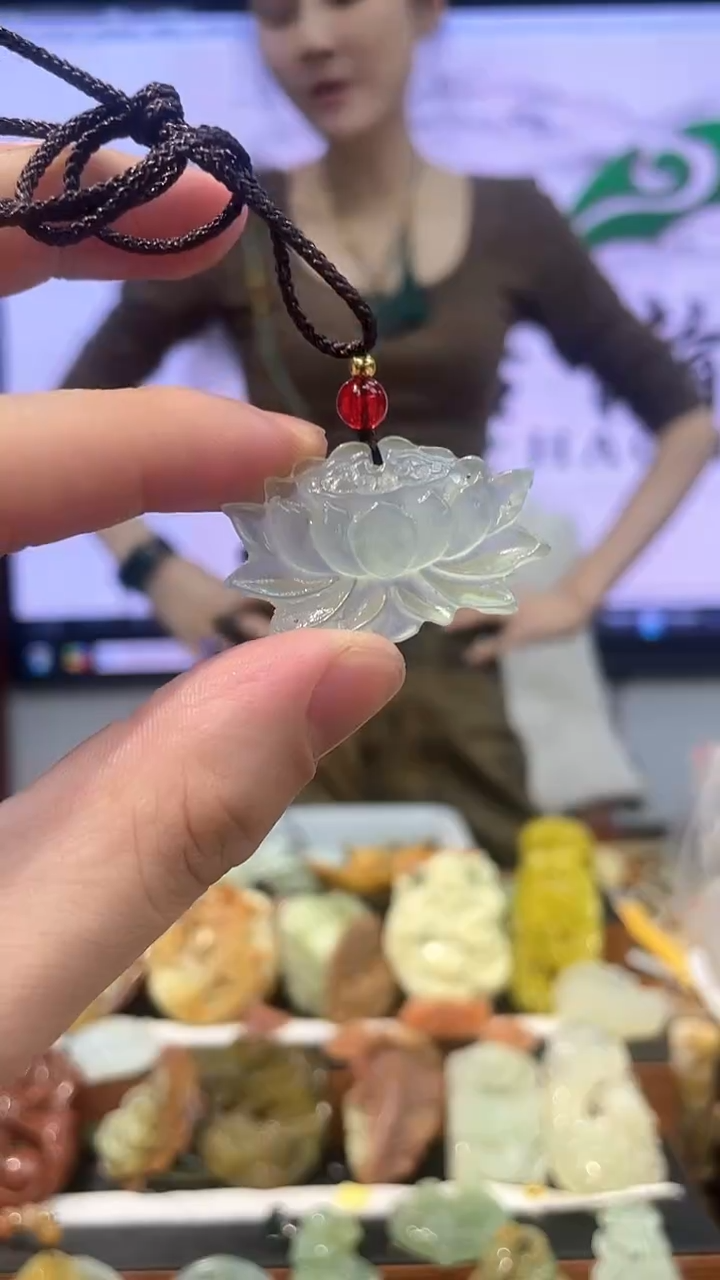 【闪购商品】岫玉吊坠未镶嵌·