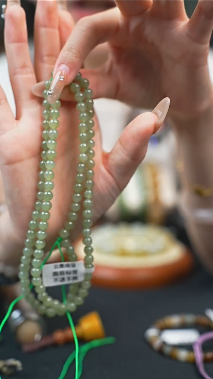 颈饰未镶嵌和田玉拍一发一