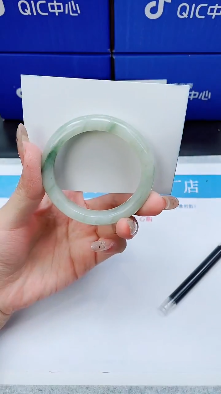 未镶嵌手镯石英质玉A39-53.3