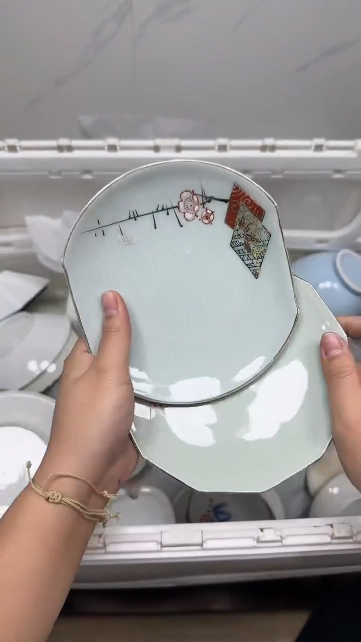 【闪购商品】4008回流瓷器默认微瑕，18.8包邮
