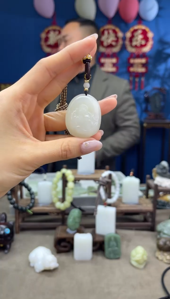 【闪购商品】和田玉颈饰未镶嵌1