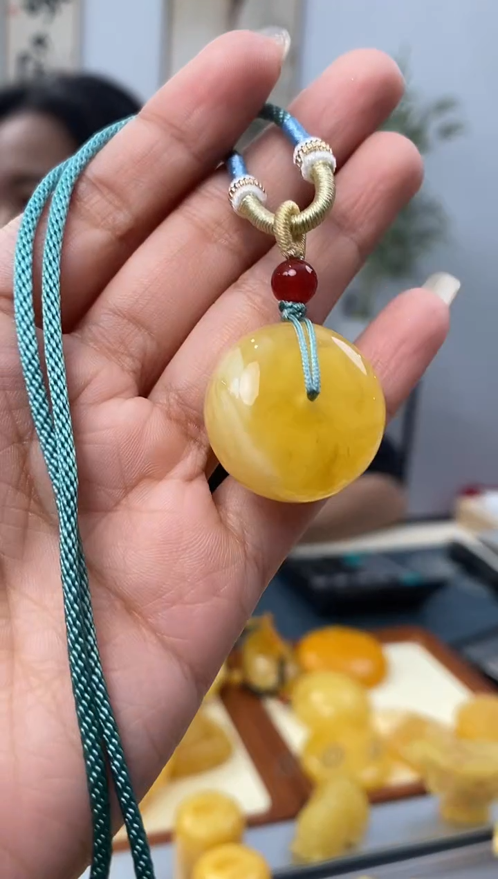 【闪购商品】琥珀裸石未镶嵌天然琥珀蜜蜡墩子