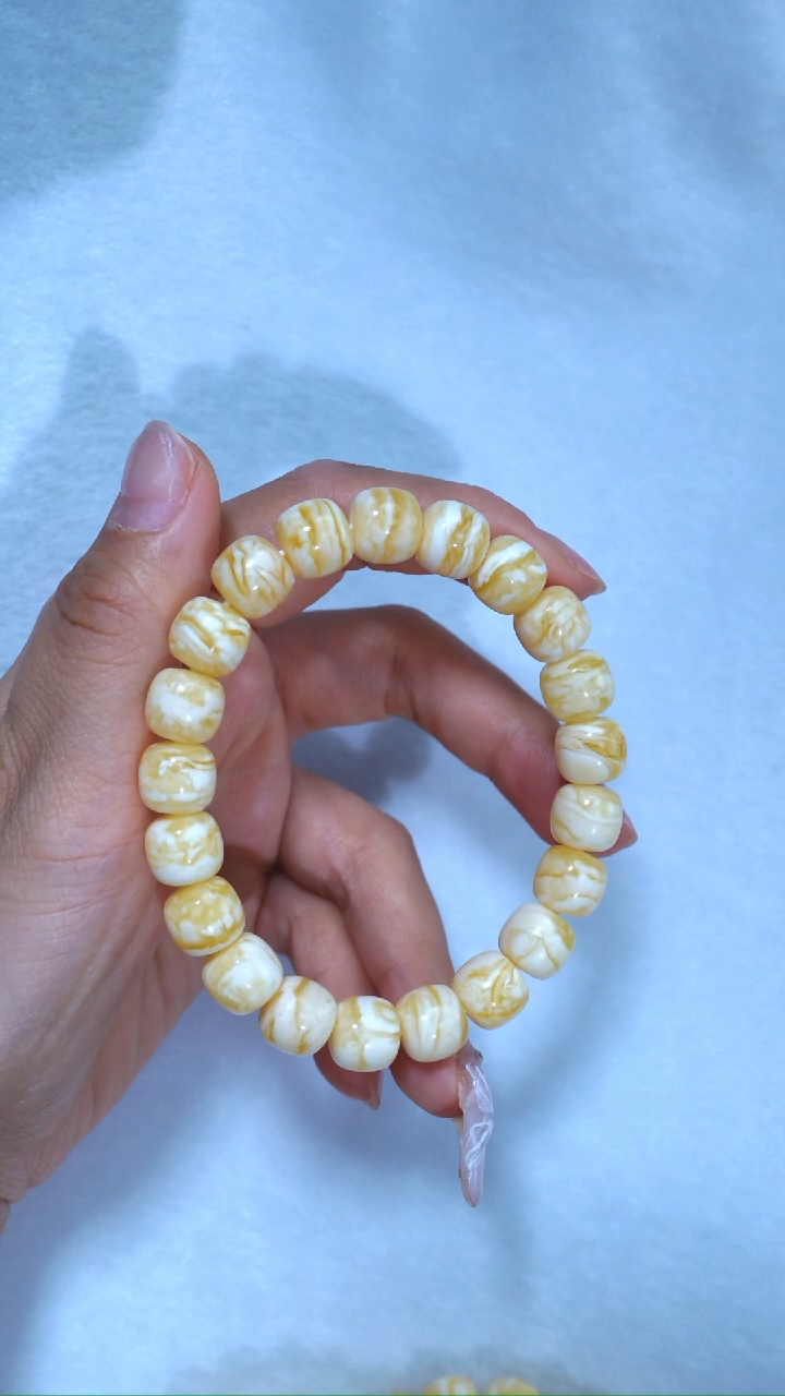 【闪购商品】蜜蜡手链未镶嵌典藏级10.5金瓷白虎皮千层雪