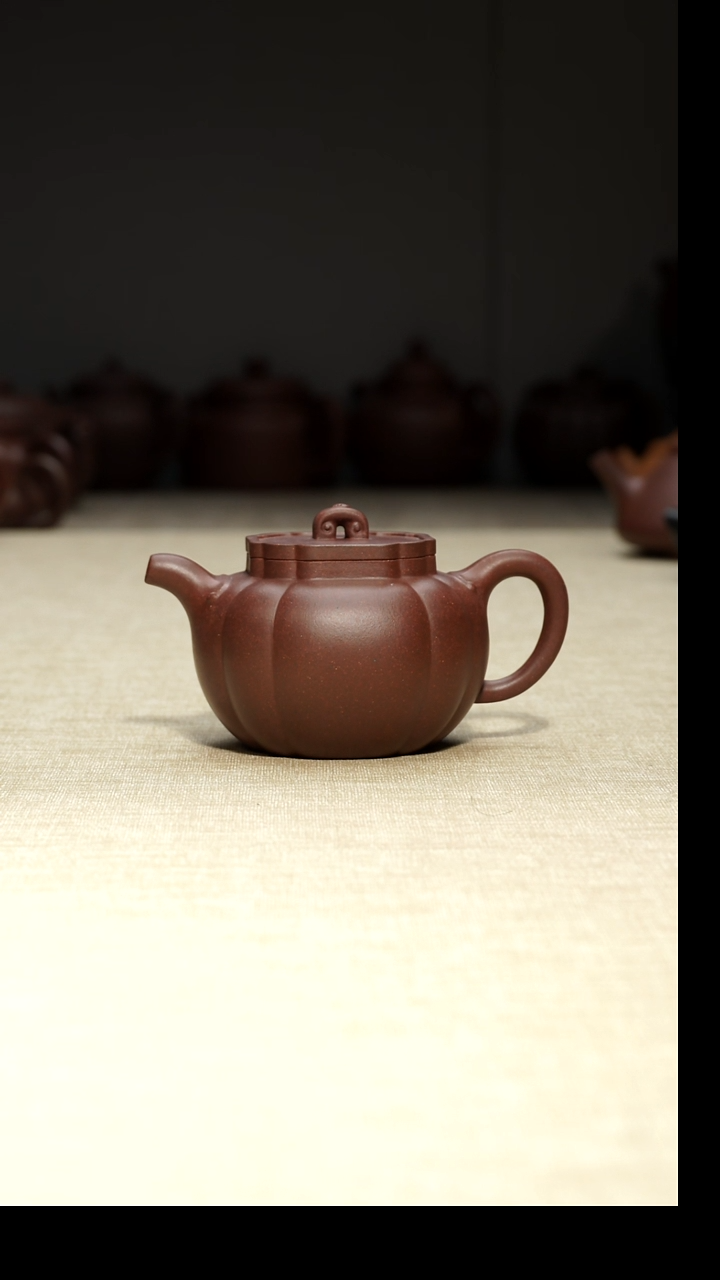 茶壶底槽青太极如意170毫升瑕疵壶