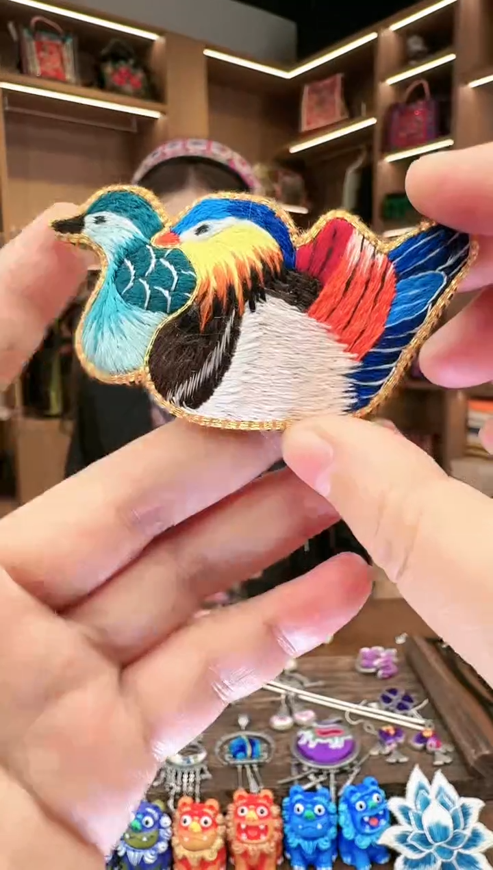 【闪购商品】织绣205黔东南苗族刺绣