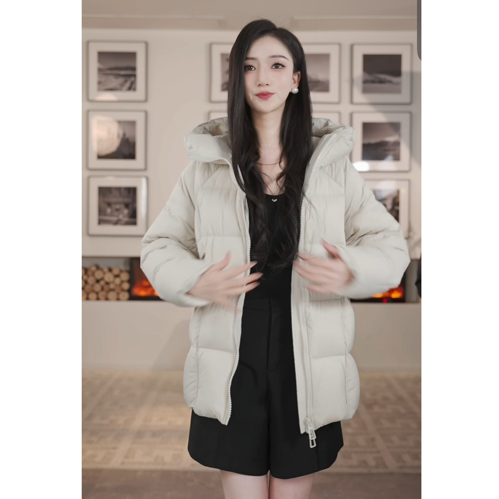 【曼德诗专柜新款】鹅绒服2025冬季新款连帽款鹅绒服154H0674