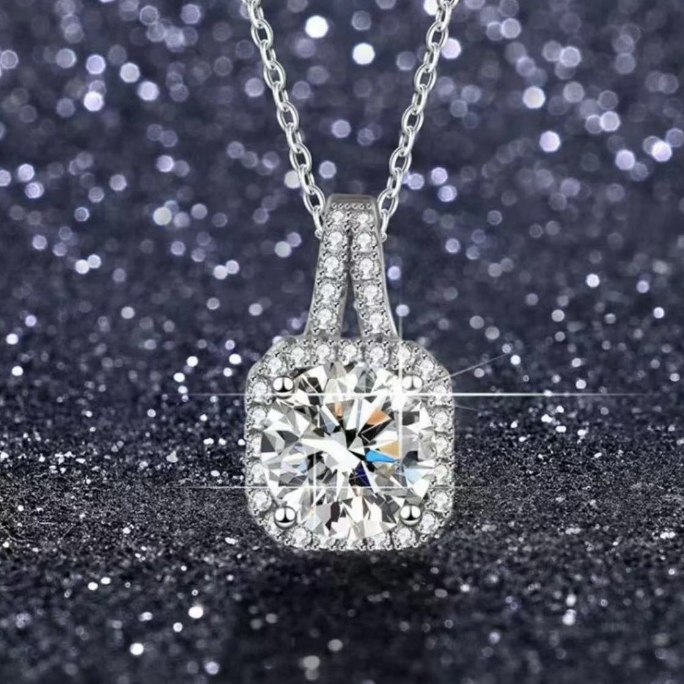 非金属珐琅项链 白钻项链