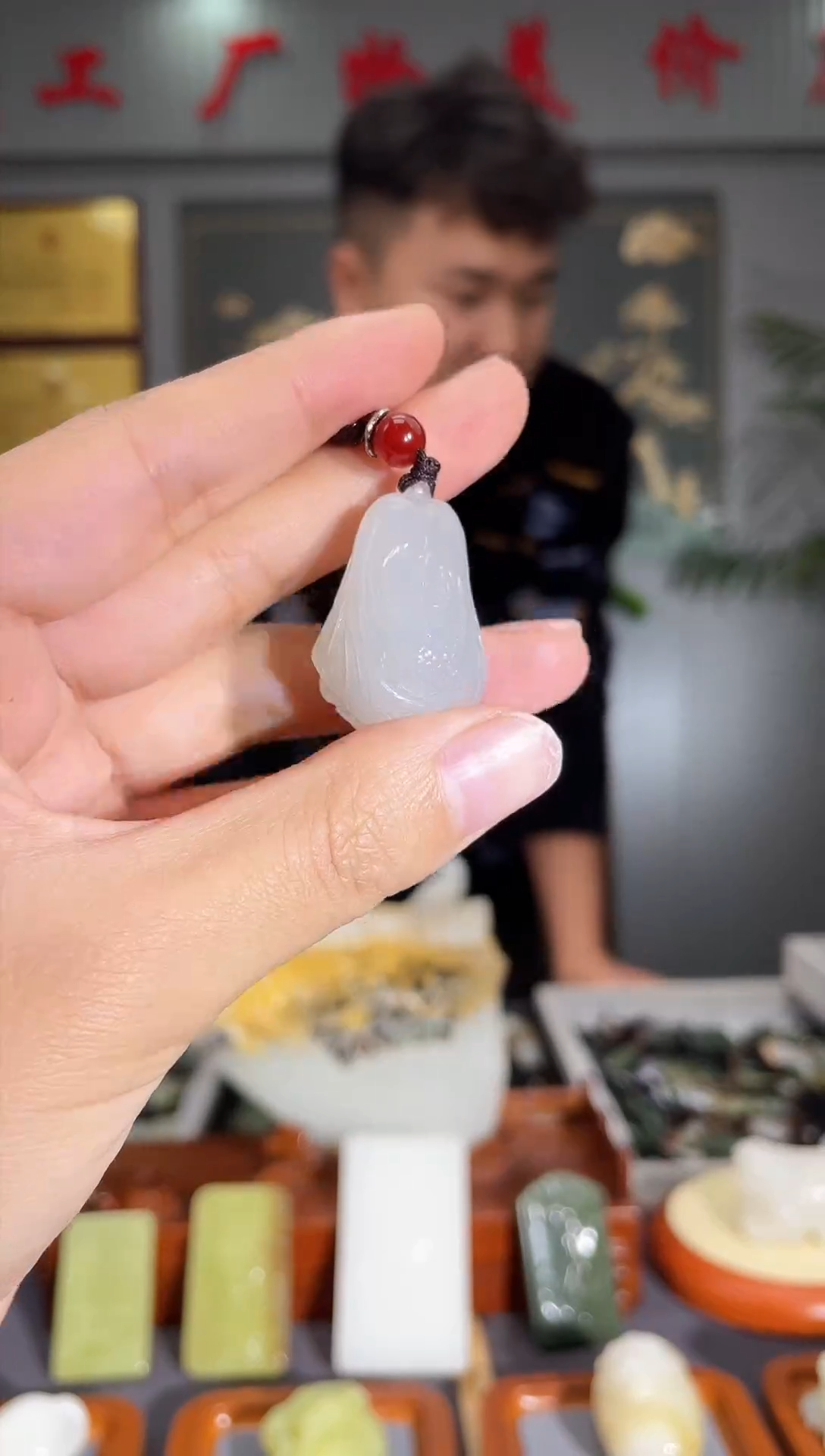 【闪购商品】和田玉（糖玉）颈饰未镶嵌拍一发一 多样性发货