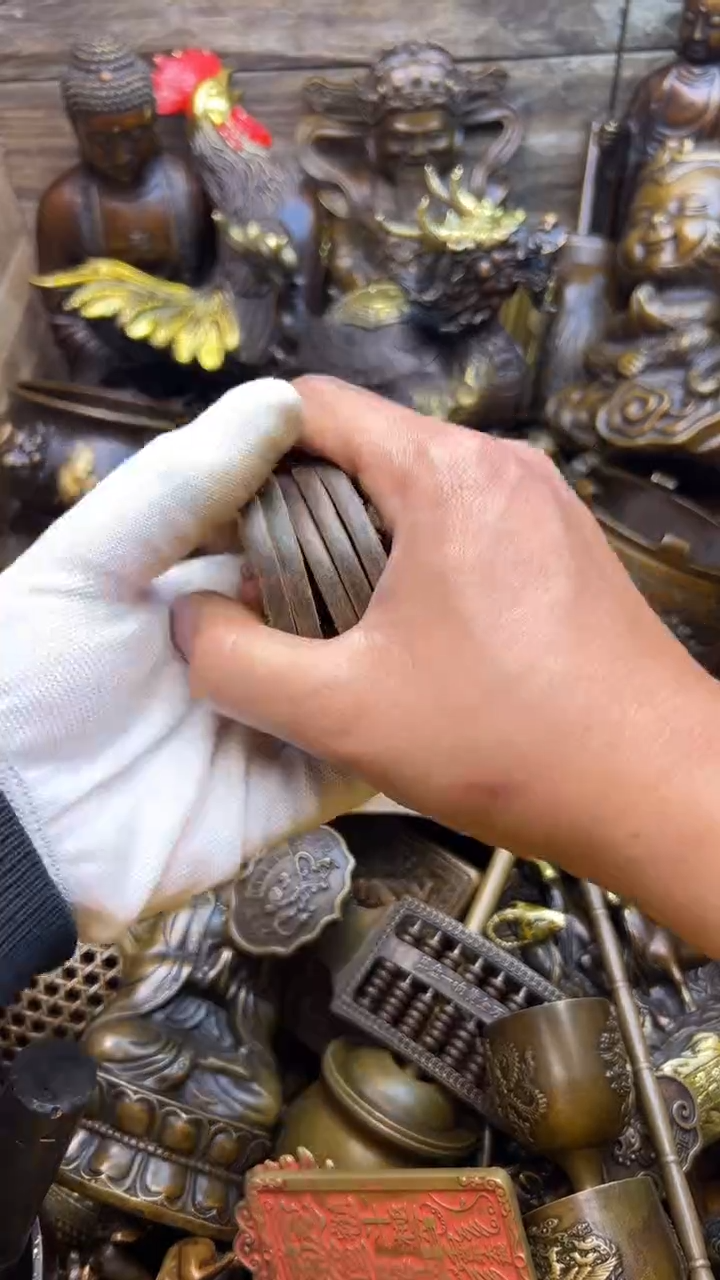 精美铜器，点击下单