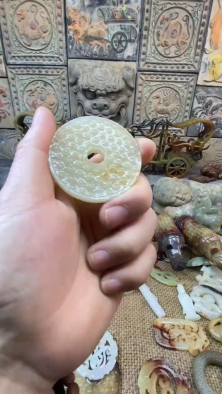 【闪购商品】和田玉（糖玉）挂件未镶嵌1