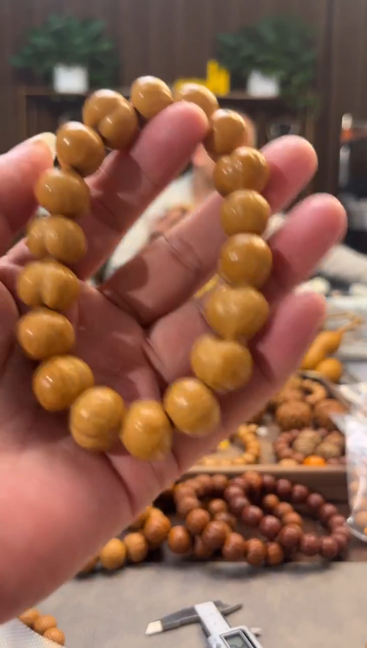 吊坠猴头核桃毛****君15+屁桃