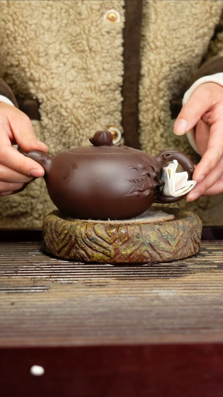 宜兴原矿紫砂壶茶壶宜兴原矿紫砂壶茶壶350C