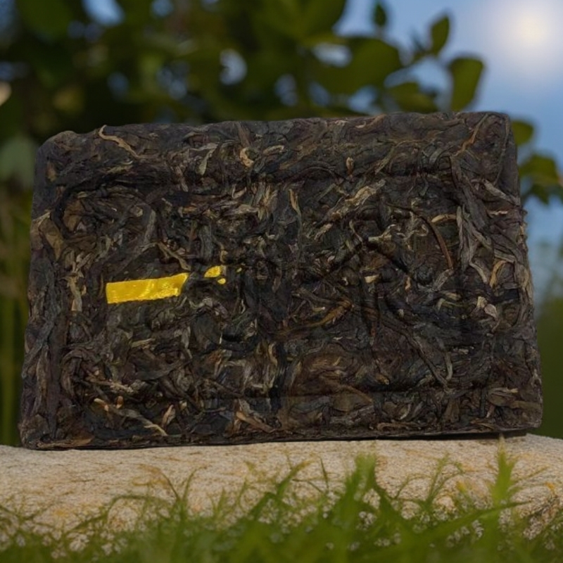 LG429-易武野生茶砖 生茶 500g