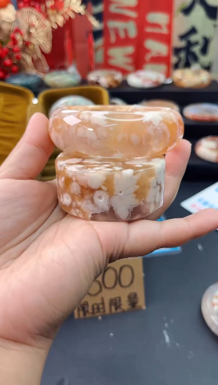 【闪购商品】石英质玉手镯未镶嵌赠送镯心（60圈口）