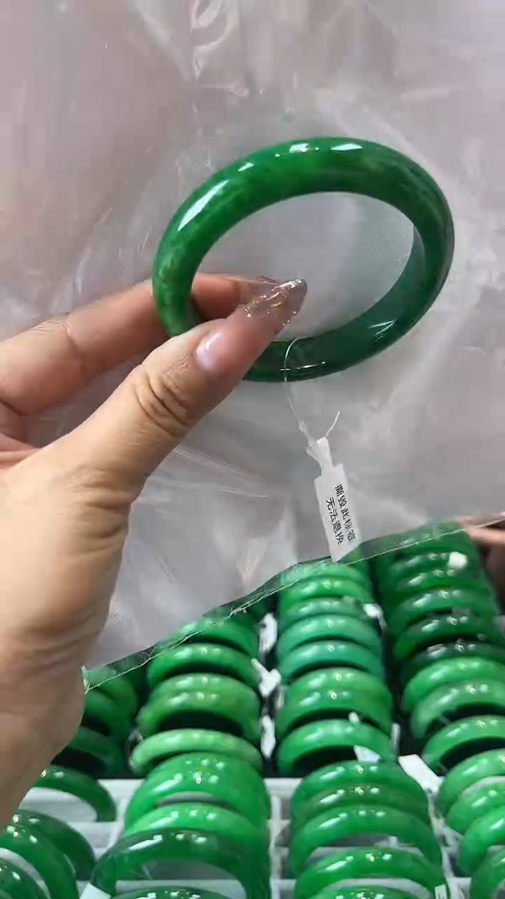 【闪购商品】砖雕闪33 圈口56 独货手镯