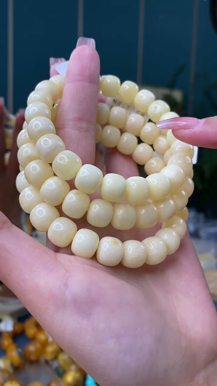 【闪购商品】琥珀裸石未镶嵌2/8多样性发其一140