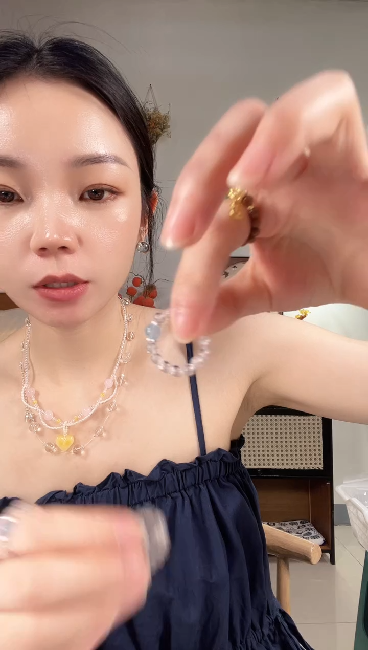 未镶嵌颈饰水晶Q355QQQQQ