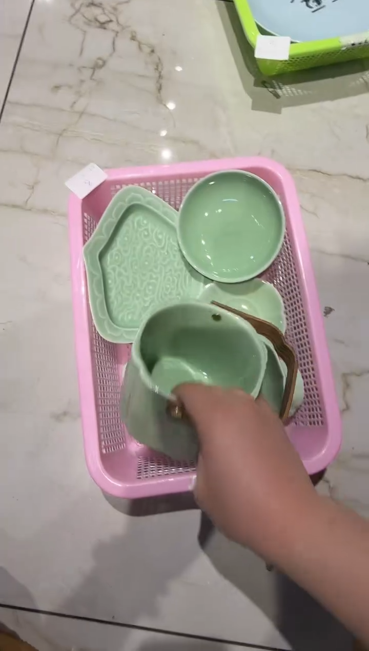 微瑕商品，介意勿拍