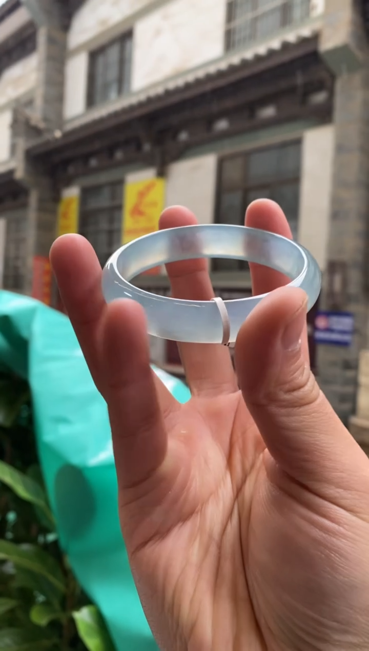 【闪购商品】翡翠手镯未镶嵌58圈