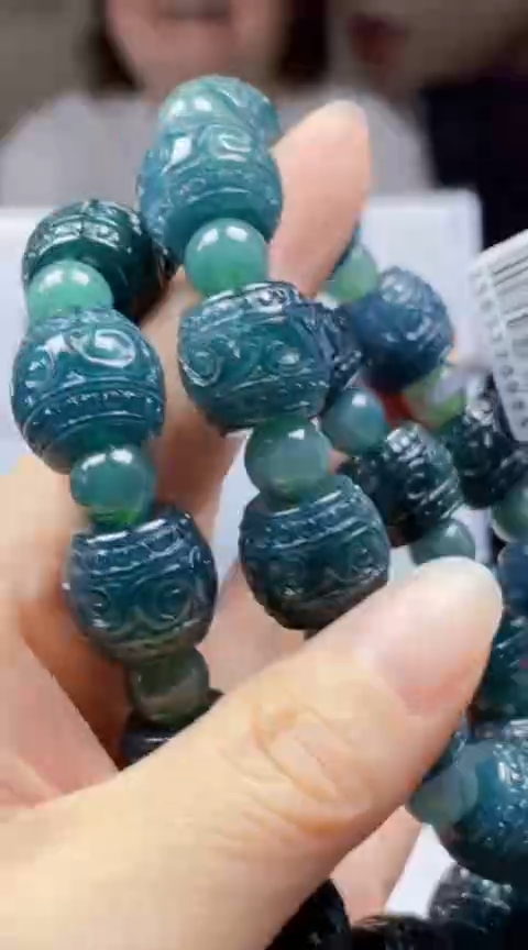 翡翠未镶嵌颈饰多样性发货 (只发一件) *MC40