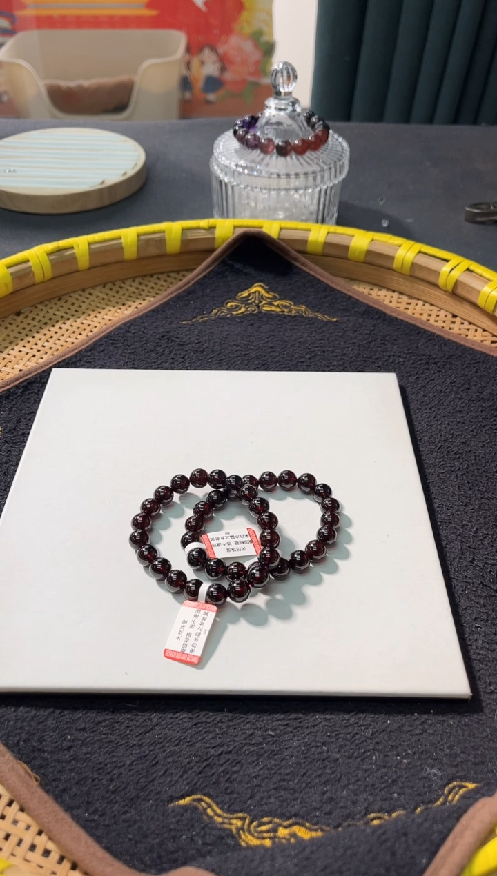 【闪购商品】石榴石手链未镶嵌106多样性发其一/