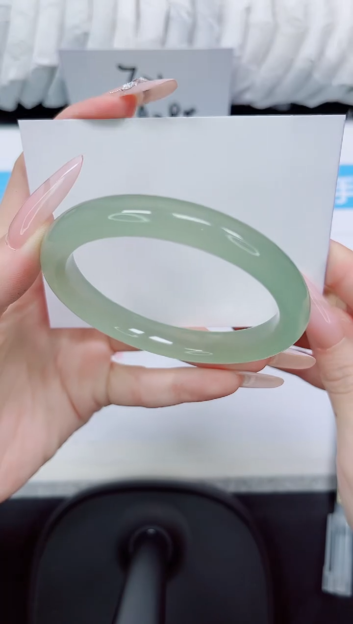 石英质玉手镯未镶嵌417